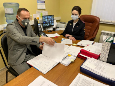 Член Общественного совета при УВД по САО Алексей Щербаков посе-тил ОМВД России по району Ховрино города Москвы 