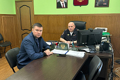Члены Общественного совета УВД по САО Виталий Пономарев, Сергей Ладочкин и Сергей Аристов посетили отделы полиции