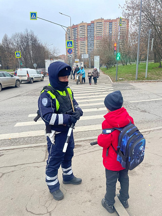 Сотрудники Госавтоинспекции севера Москвы провели профилактическое мероприятие «Пешеход-ребенок»