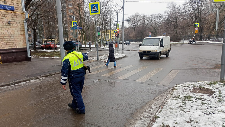 Госавтоинспекция севера столицы проводит профилактическое мероприятие «Встречная полоса»